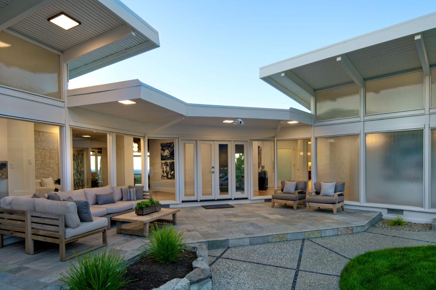 Detail Gallery Image 45 of 50 For 135 Hill Top Dr, Los Gatos,  CA 95032 - 4 Beds | 4/3 Baths