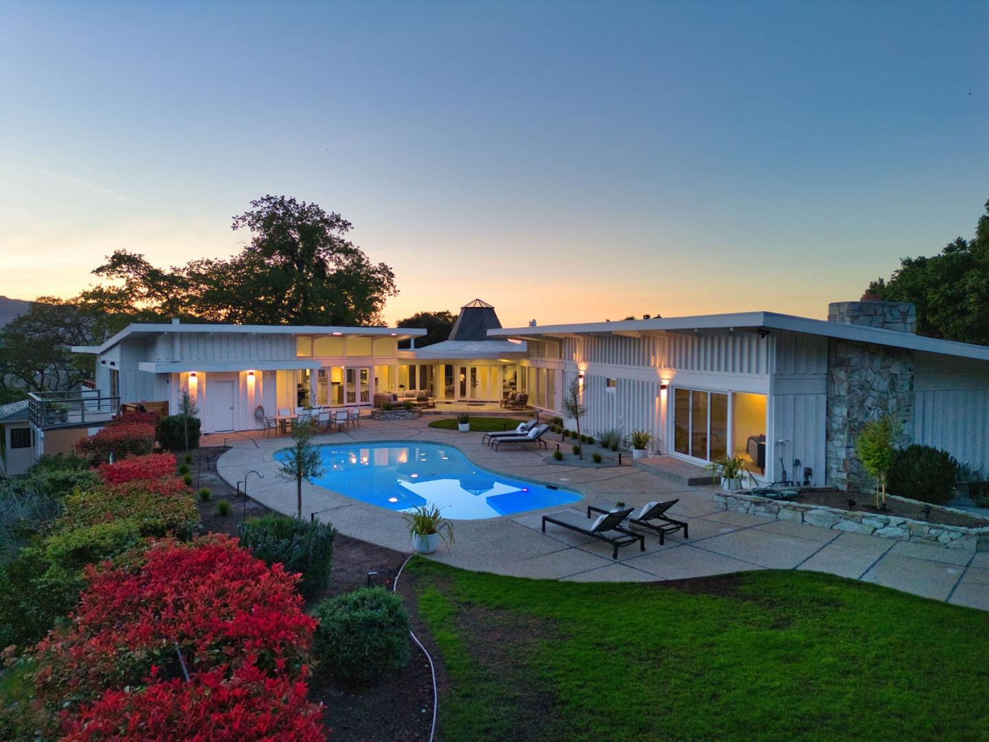 Detail Gallery Image 48 of 50 For 135 Hill Top Dr, Los Gatos,  CA 95032 - 4 Beds | 4/3 Baths