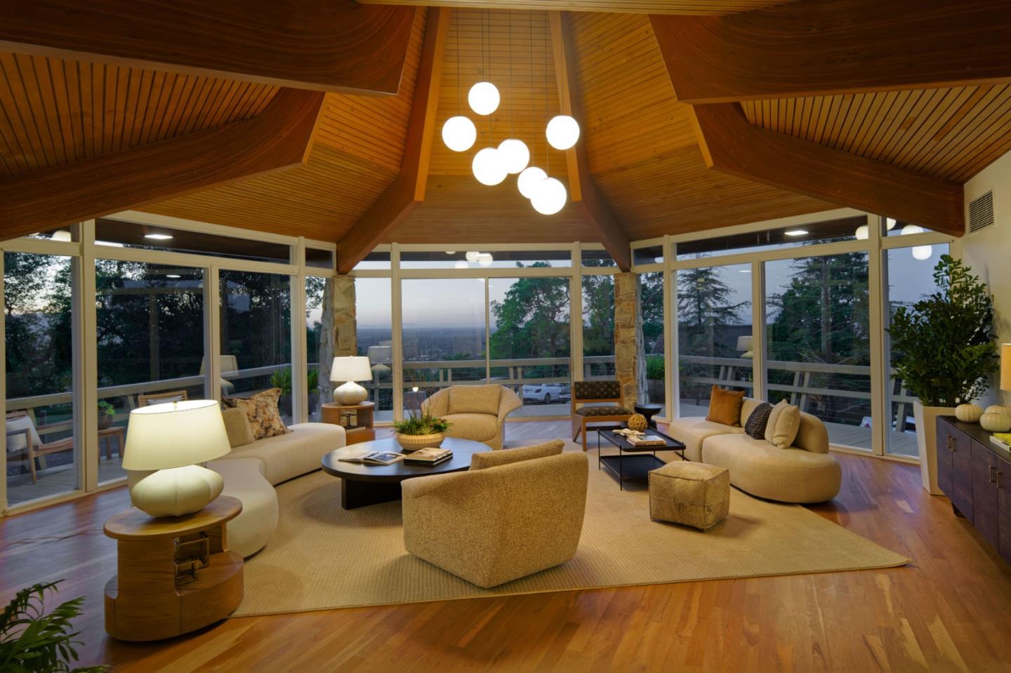 Detail Gallery Image 6 of 50 For 135 Hill Top Dr, Los Gatos,  CA 95032 - 4 Beds | 4/3 Baths