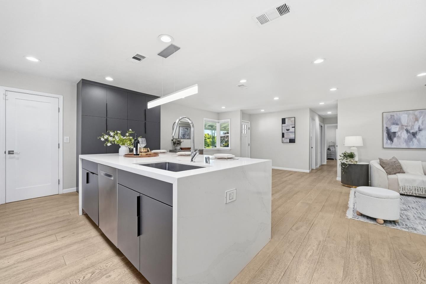 Detail Gallery Image 18 of 57 For 1062 Waterbird Way, Santa Clara,  CA 95051 - 3 Beds | 3 Baths