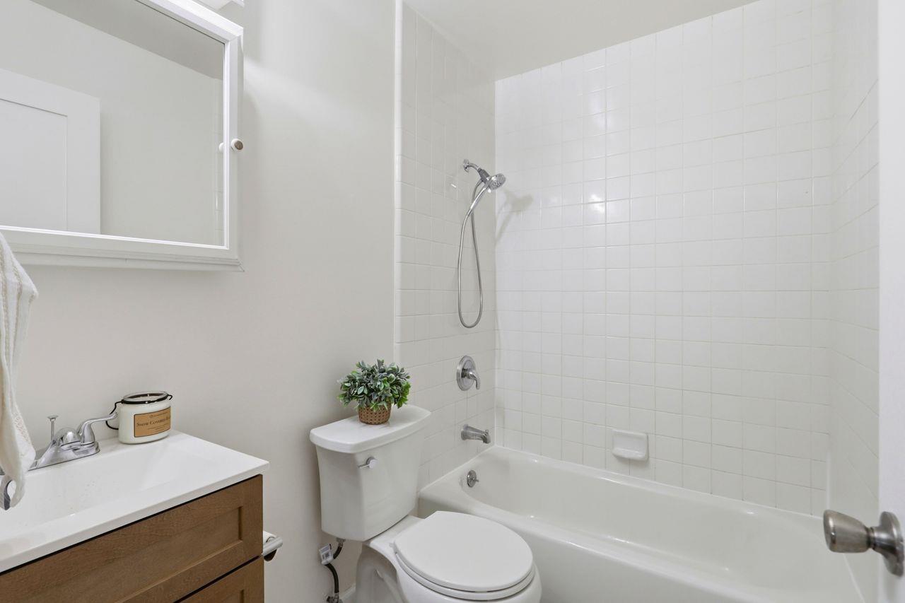 Detail Gallery Image 17 of 21 For 1330 Joplin Dr #1,  San Jose,  CA 95118 - 2 Beds | 1 Baths