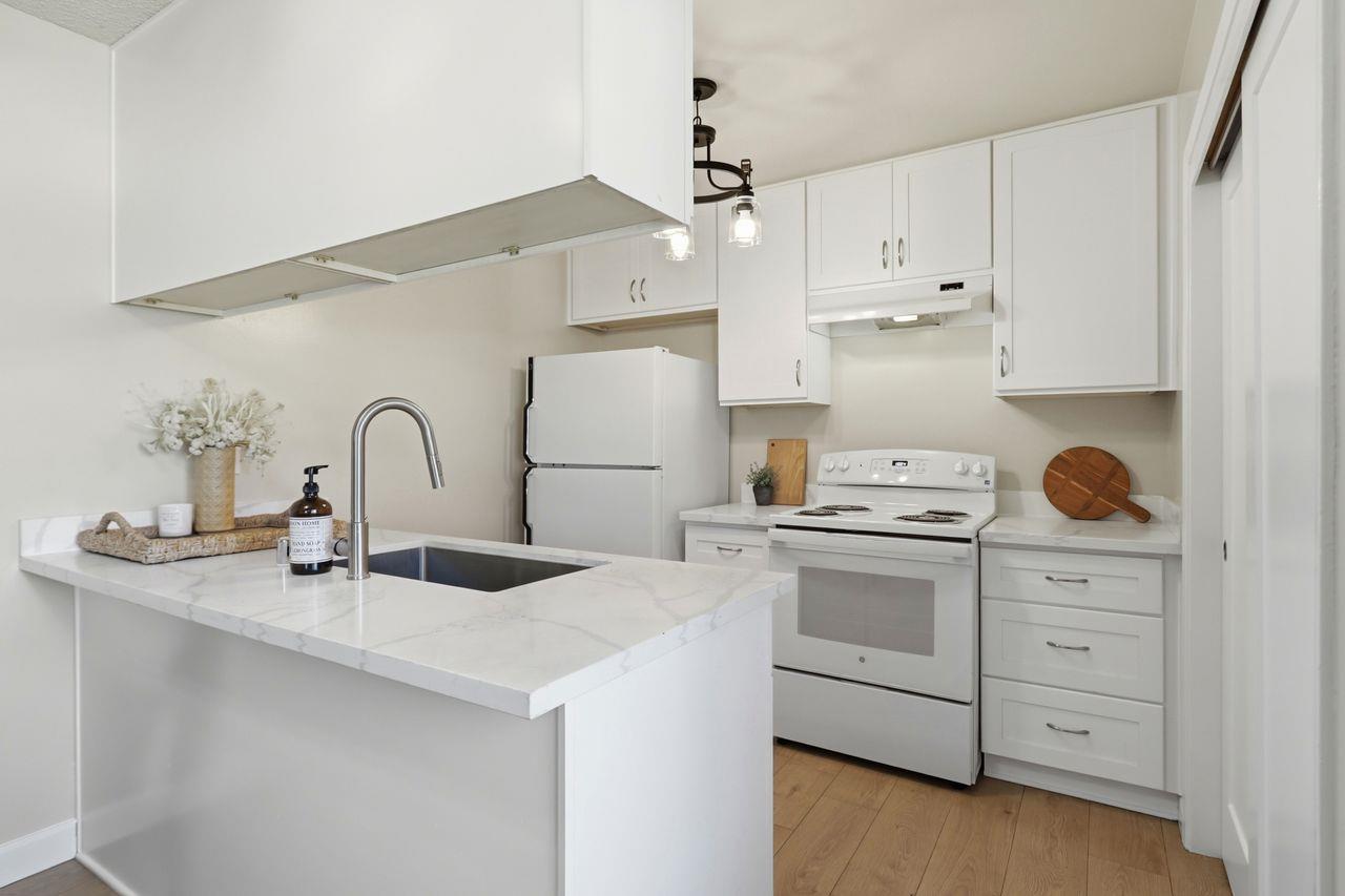 Detail Gallery Image 7 of 21 For 1330 Joplin Dr #1,  San Jose,  CA 95118 - 2 Beds | 1 Baths