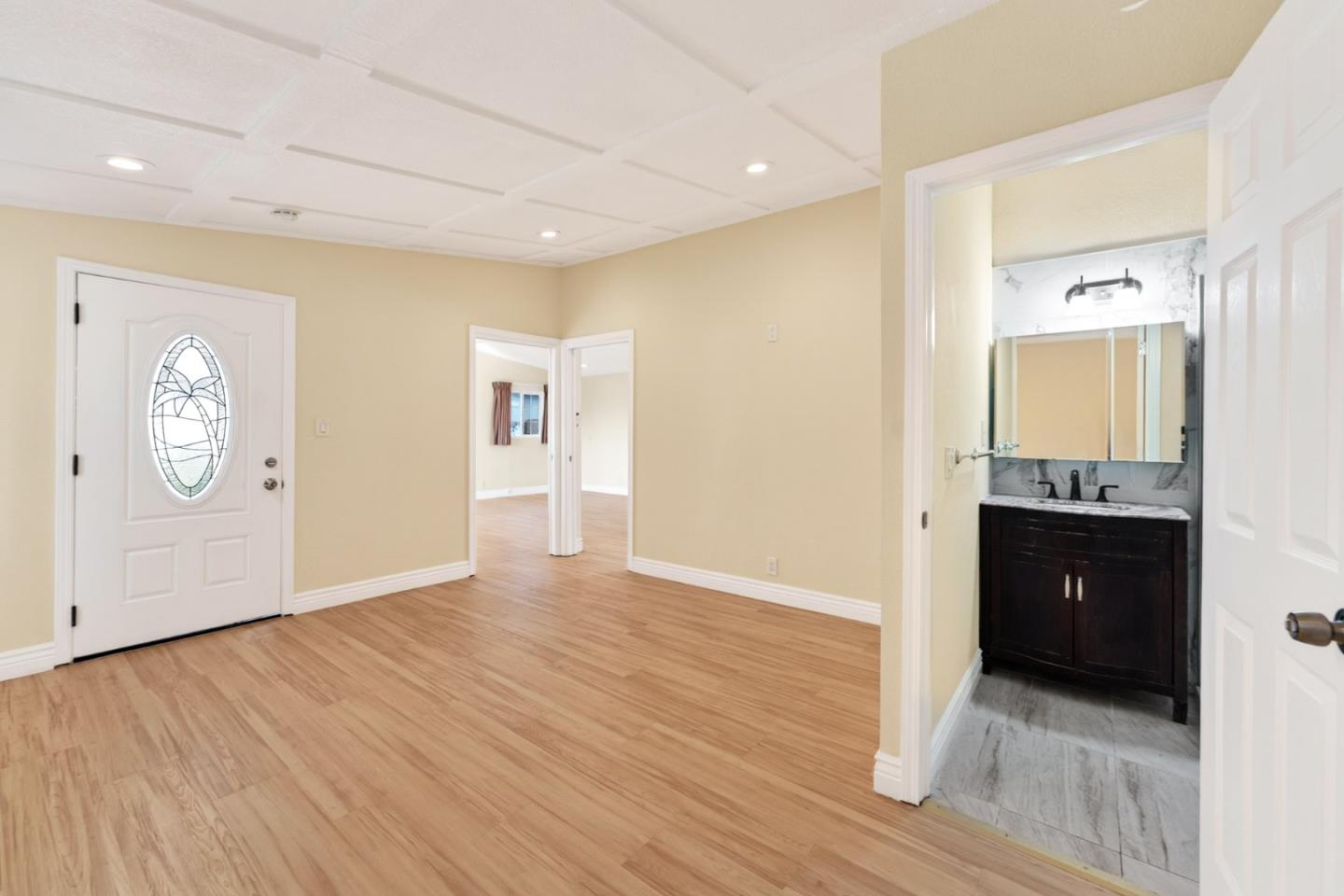 Detail Gallery Image 15 of 53 For 13881 Story Rd, San Jose,  CA 95127 - 4 Beds | 3/1 Baths