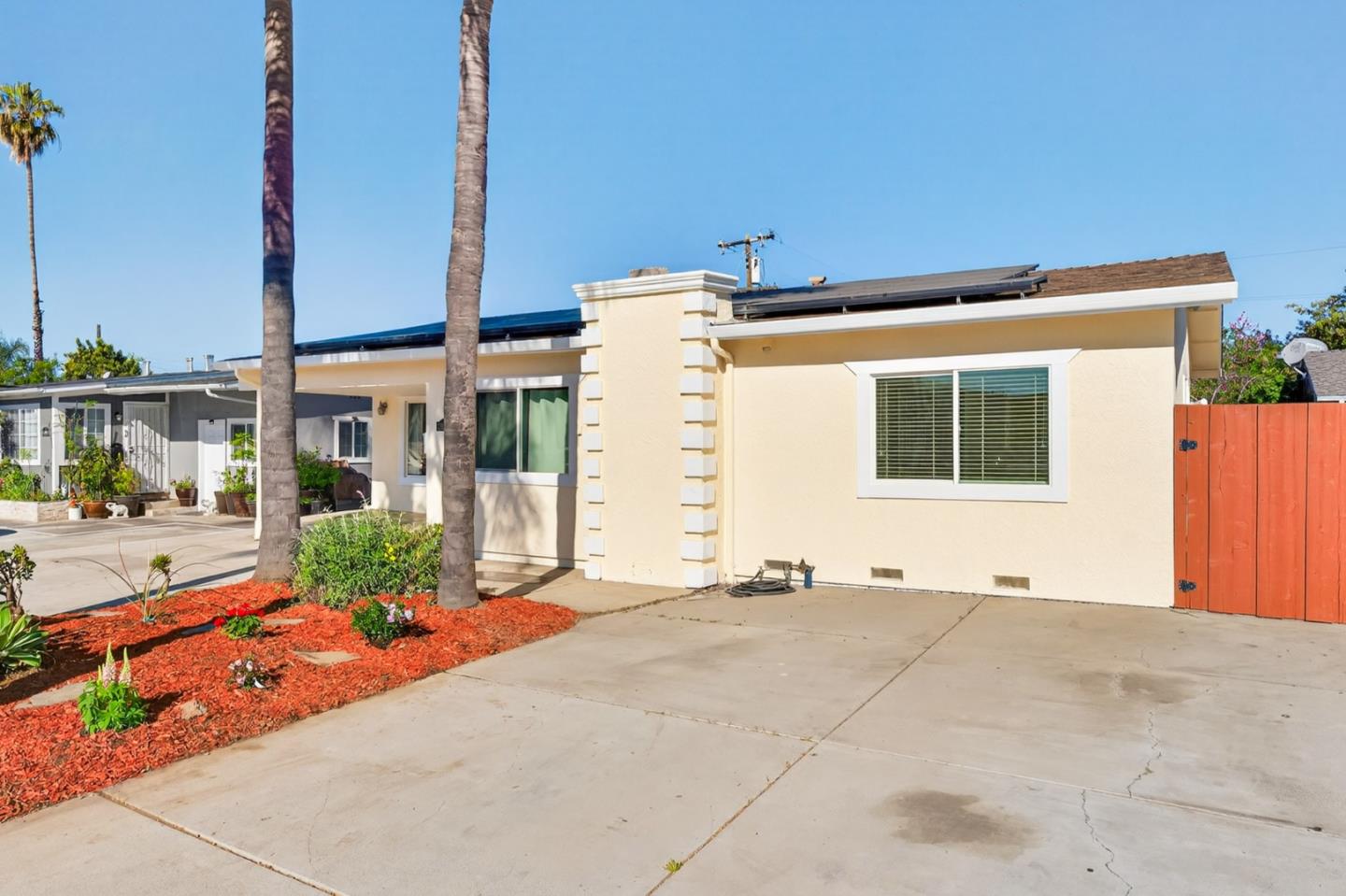 Detail Gallery Image 2 of 53 For 13881 Story Rd, San Jose,  CA 95127 - 4 Beds | 3/1 Baths