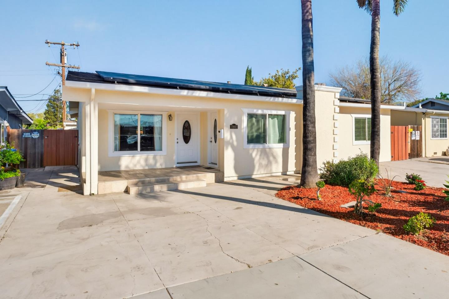 Detail Gallery Image 3 of 53 For 13881 Story Rd, San Jose,  CA 95127 - 4 Beds | 3/1 Baths