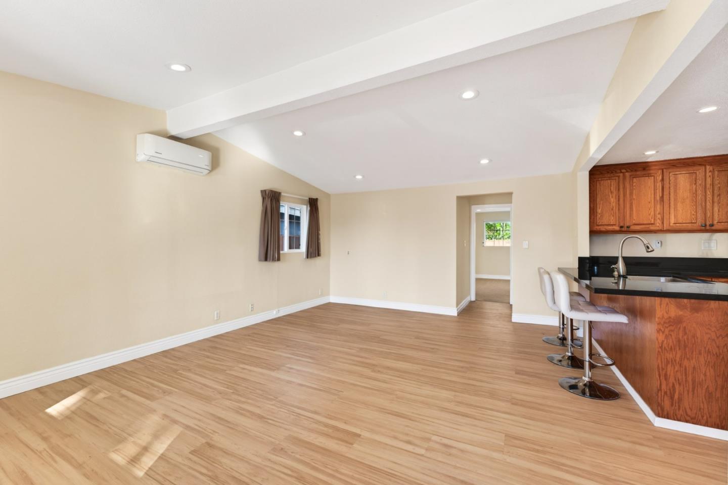 Detail Gallery Image 6 of 53 For 13881 Story Rd, San Jose,  CA 95127 - 4 Beds | 3/1 Baths