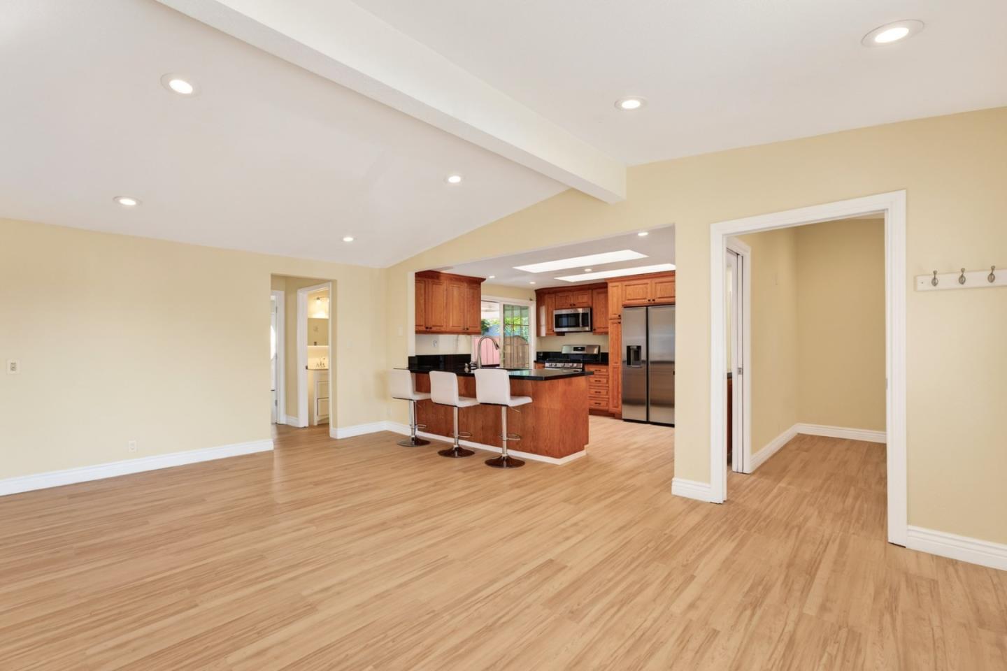 Detail Gallery Image 7 of 53 For 13881 Story Rd, San Jose,  CA 95127 - 4 Beds | 3/1 Baths