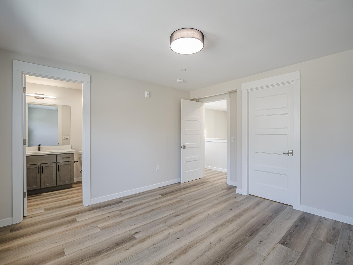 Detail Gallery Image 19 of 43 For 111 Aptos Village Way #4,  Aptos,  CA 95003 - 2 Beds | 0 Baths