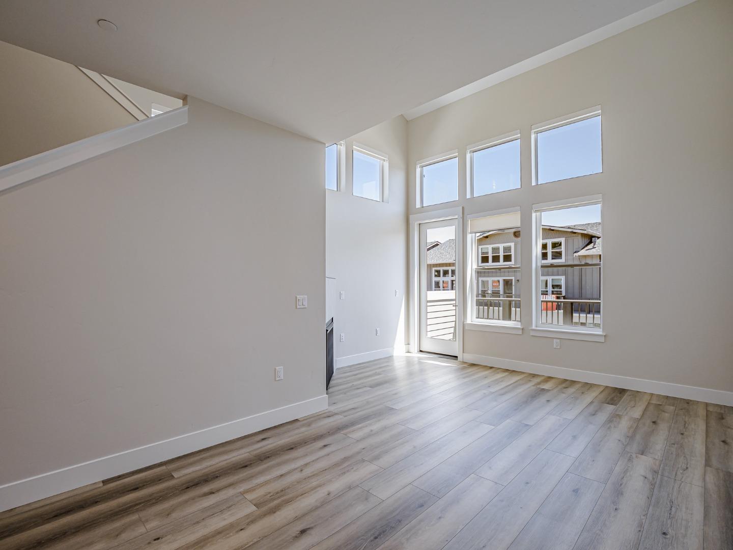 Detail Gallery Image 5 of 43 For 111 Aptos Village Way #4,  Aptos,  CA 95003 - 2 Beds | 0 Baths