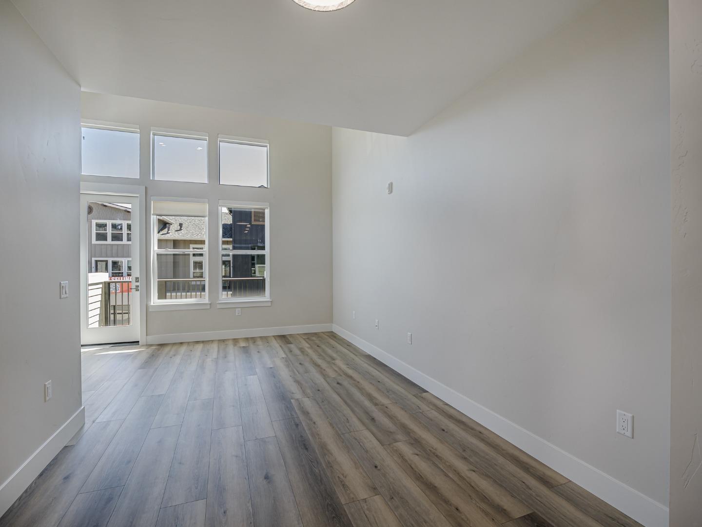 Detail Gallery Image 6 of 43 For 111 Aptos Village Way #4,  Aptos,  CA 95003 - 2 Beds | 0 Baths