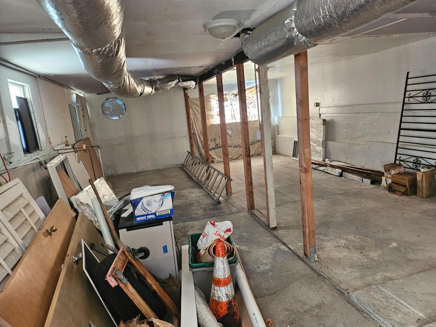 Detail Gallery Image 12 of 17 For 470 Baden Ave, South San Francisco,  CA 94080 - 2 Beds | 1 Baths