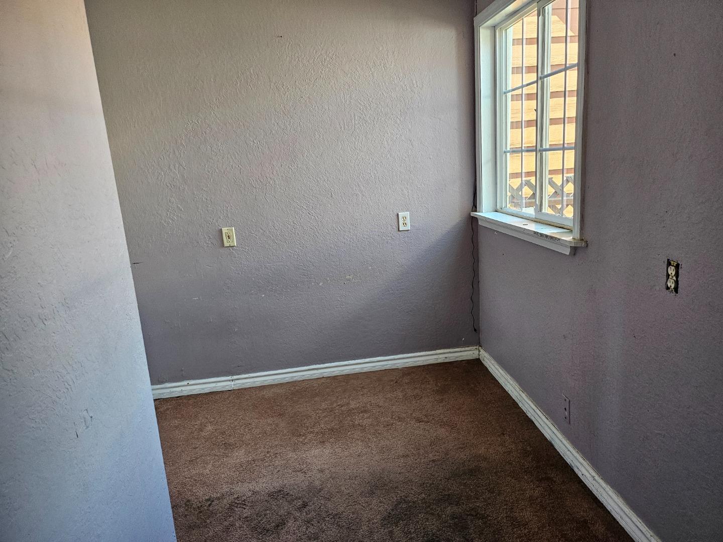 Detail Gallery Image 3 of 17 For 470 Baden Ave, South San Francisco,  CA 94080 - 2 Beds | 1 Baths