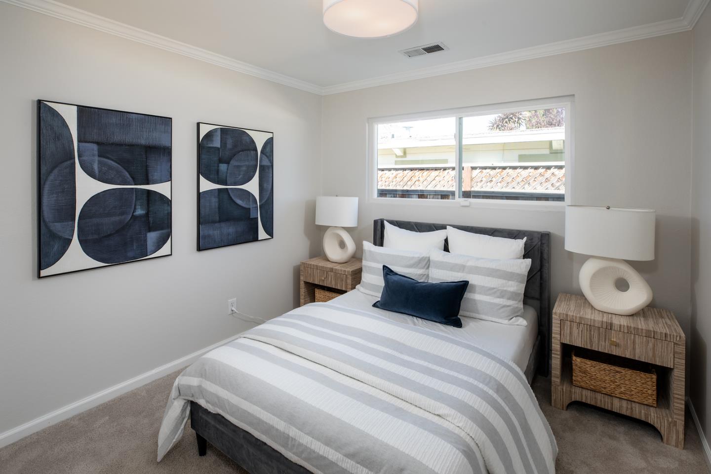 Detail Gallery Image 10 of 15 For 1067 17th Ave, Redwood City,  CA 94063 - 4 Beds | 2 Baths