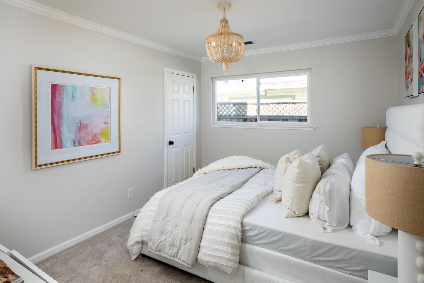 Detail Gallery Image 7 of 15 For 1067 17th Ave, Redwood City,  CA 94063 - 4 Beds | 2 Baths