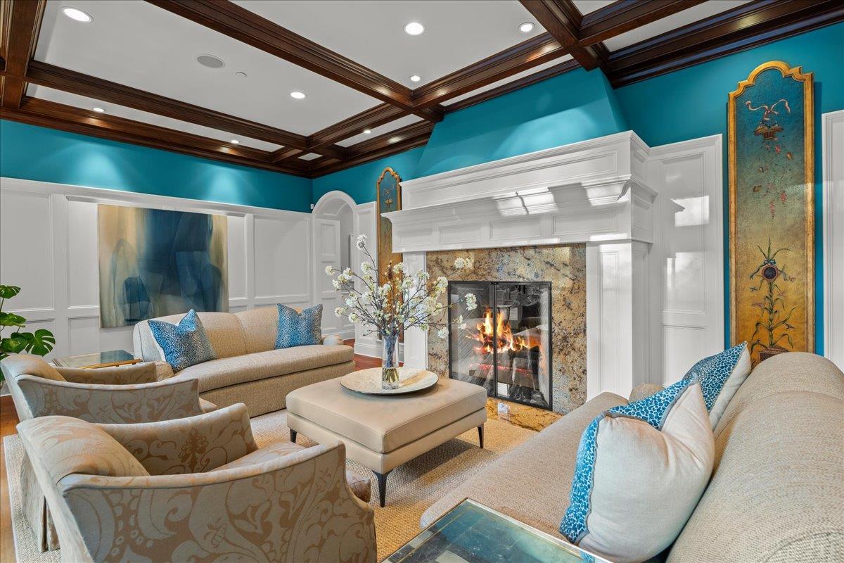 Detail Gallery Image 11 of 77 For 3510 Alpine Rd, Portola Valley,  CA 94028 - 4 Beds | 6/1 Baths