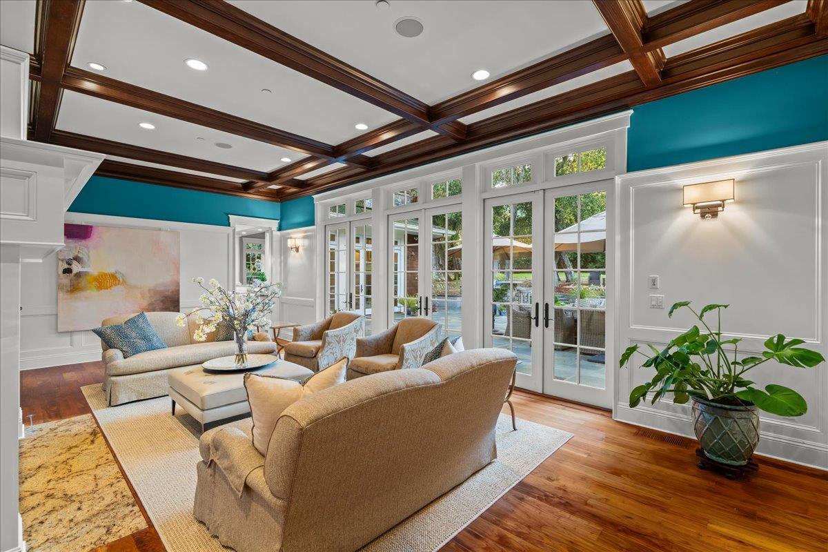 Detail Gallery Image 12 of 77 For 3510 Alpine Rd, Portola Valley,  CA 94028 - 4 Beds | 6/1 Baths