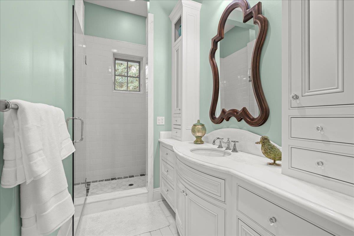 Detail Gallery Image 24 of 77 For 3510 Alpine Rd, Portola Valley,  CA 94028 - 4 Beds | 6/1 Baths