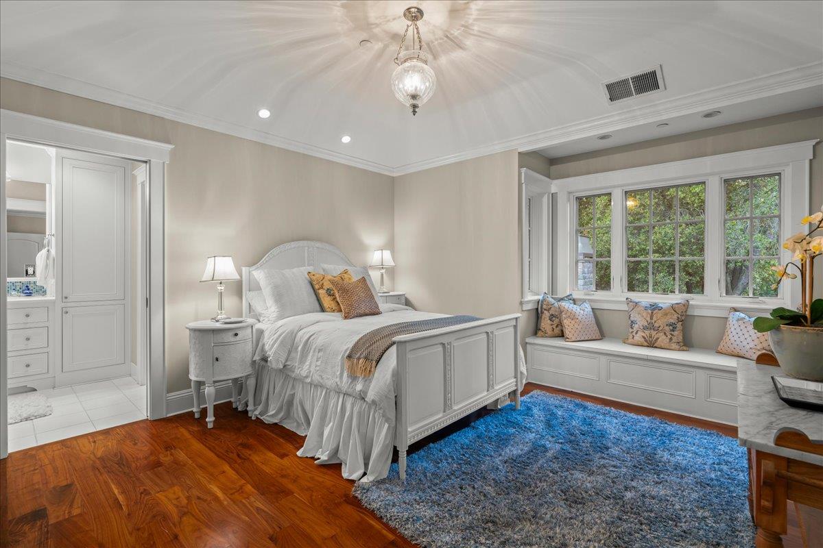 Detail Gallery Image 33 of 77 For 3510 Alpine Rd, Portola Valley,  CA 94028 - 4 Beds | 6/1 Baths