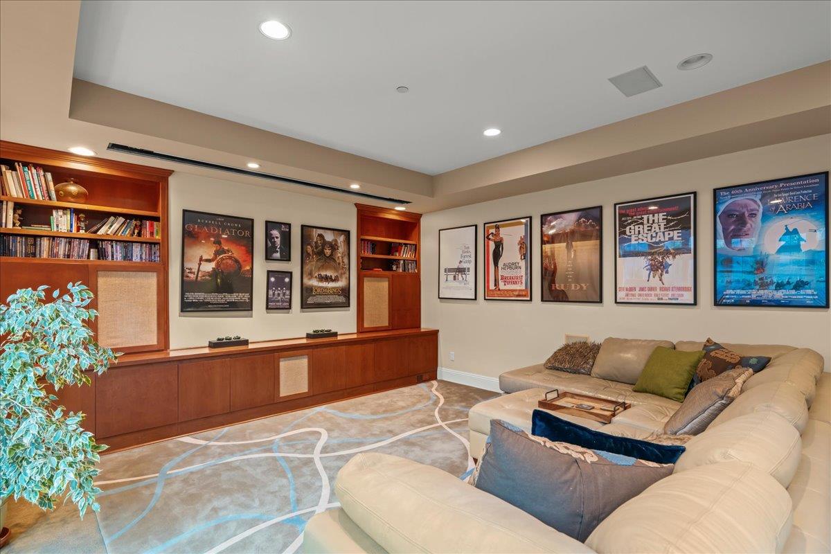 Detail Gallery Image 36 of 77 For 3510 Alpine Rd, Portola Valley,  CA 94028 - 4 Beds | 6/1 Baths