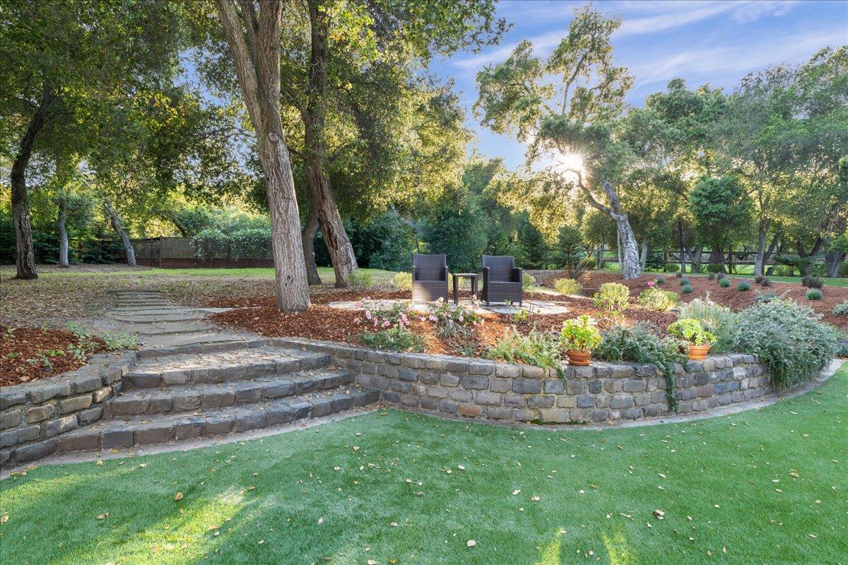 Detail Gallery Image 59 of 77 For 3510 Alpine Rd, Portola Valley,  CA 94028 - 4 Beds | 6/1 Baths