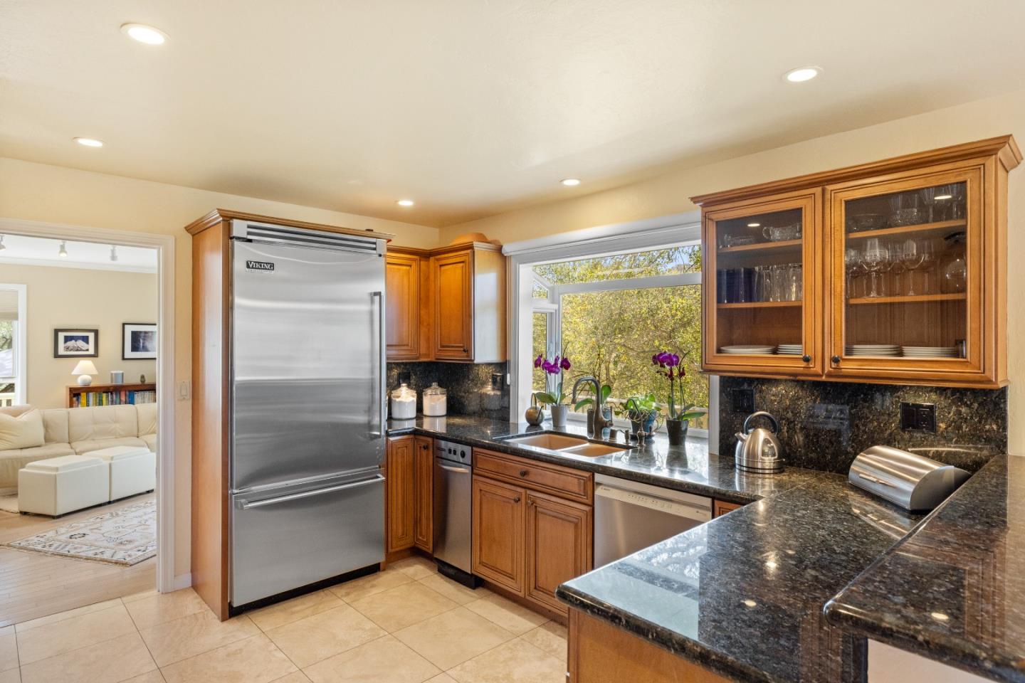 Detail Gallery Image 16 of 85 For 397 Corral De Tierra Rd #B,  Corral De Tierra,  CA 93908 - 3 Beds | 3 Baths