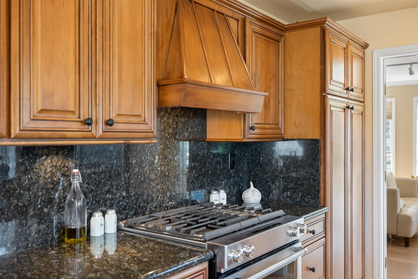 Detail Gallery Image 22 of 85 For 397 Corral De Tierra Rd #B,  Corral De Tierra,  CA 93908 - 3 Beds | 3 Baths