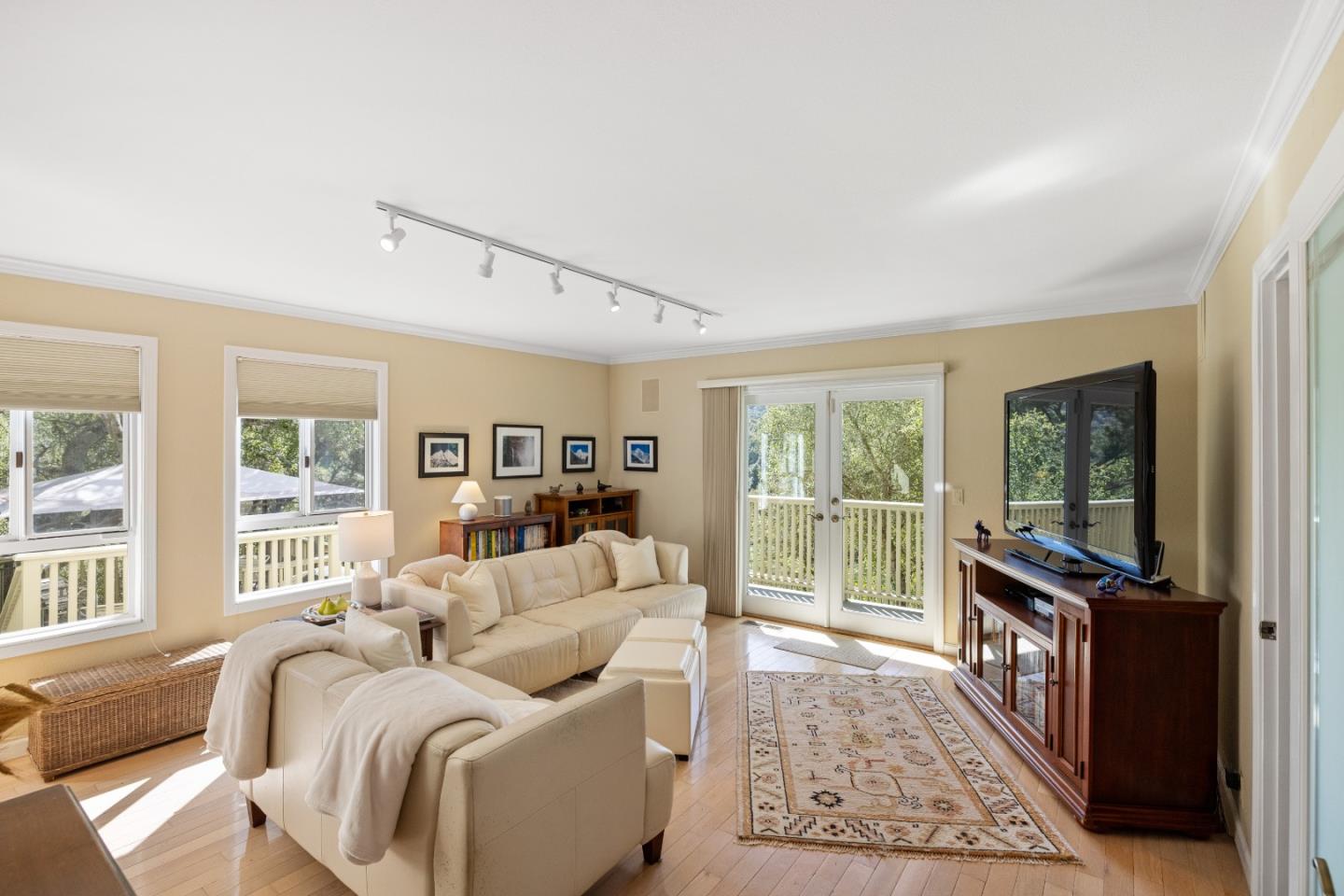 Detail Gallery Image 23 of 85 For 397 Corral De Tierra Rd #B,  Corral De Tierra,  CA 93908 - 3 Beds | 3 Baths