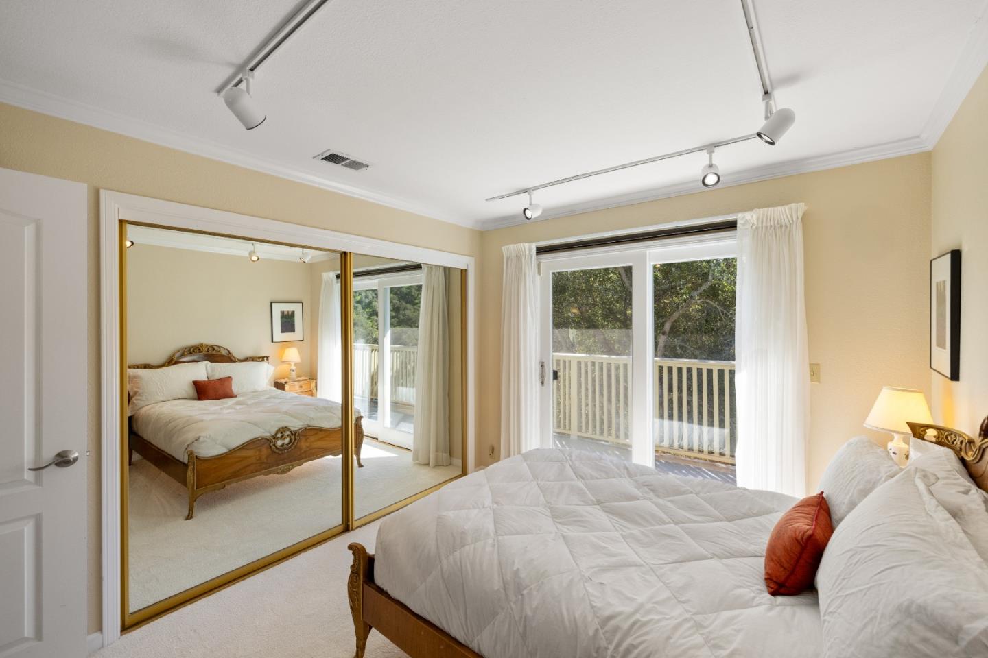 Detail Gallery Image 36 of 85 For 397 Corral De Tierra Rd #B,  Corral De Tierra,  CA 93908 - 3 Beds | 3 Baths