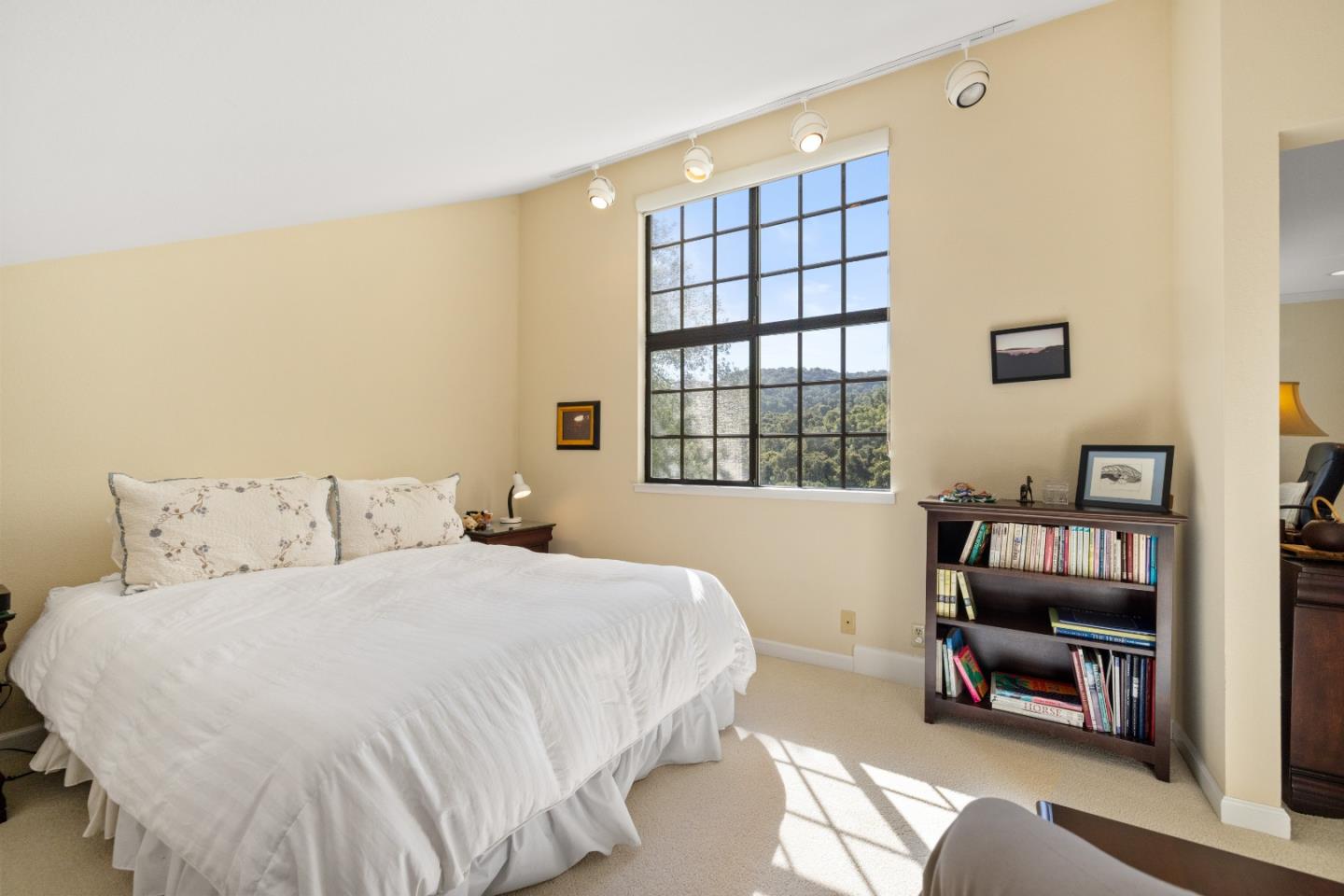 Detail Gallery Image 42 of 85 For 397 Corral De Tierra Rd #B,  Corral De Tierra,  CA 93908 - 3 Beds | 3 Baths