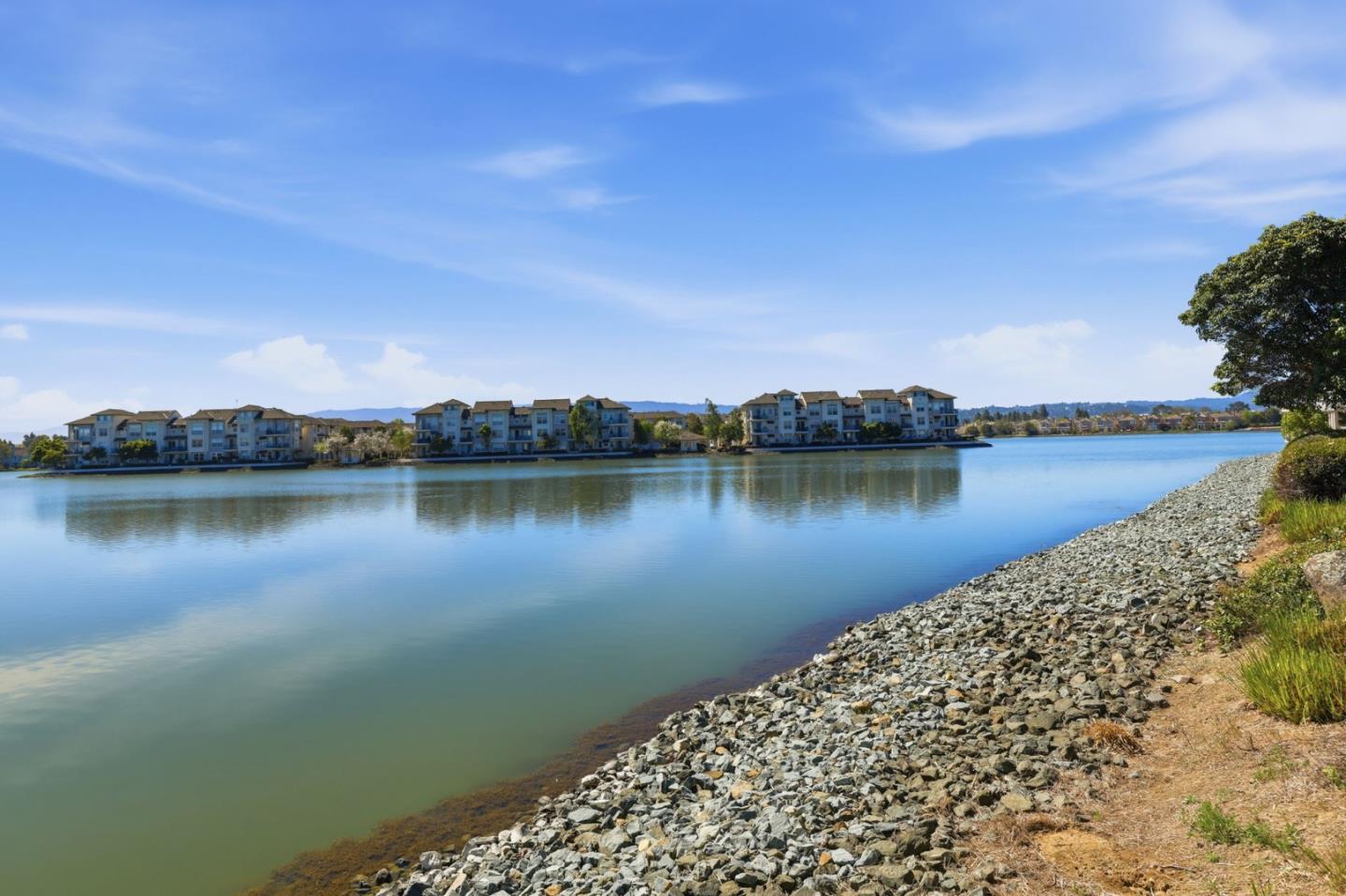 Detail Gallery Image 32 of 34 For 367 Montserrat Dr, Redwood City,  CA 94065 - 4 Beds | 2/1 Baths