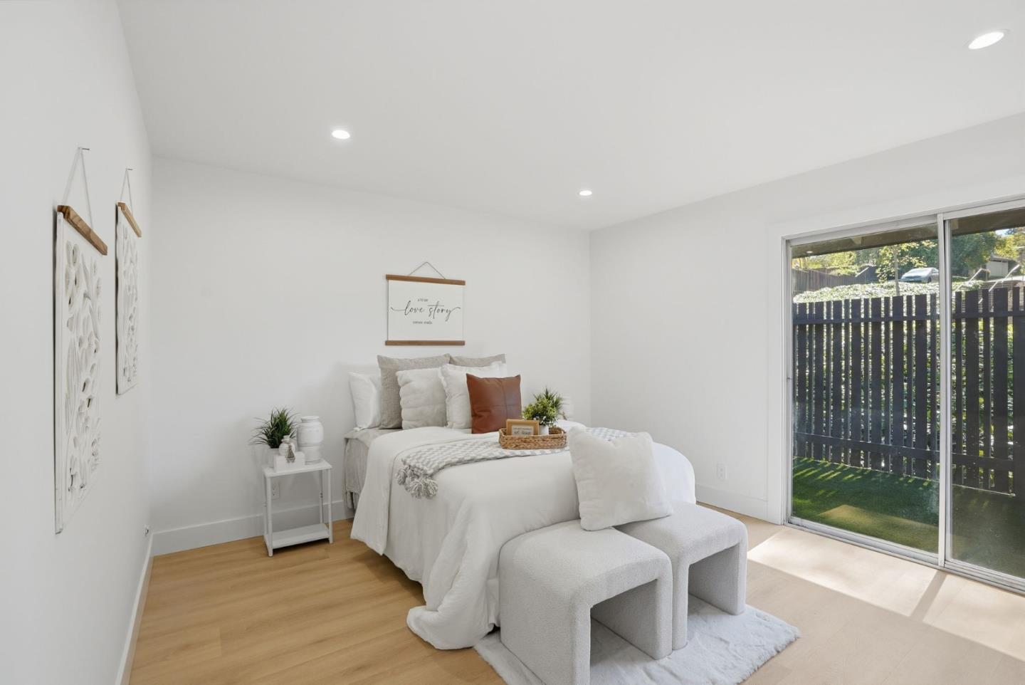 Detail Gallery Image 12 of 23 For 5442 Roundtree Ct a,  Concord,  CA 94521 - 2 Beds | 1 Baths