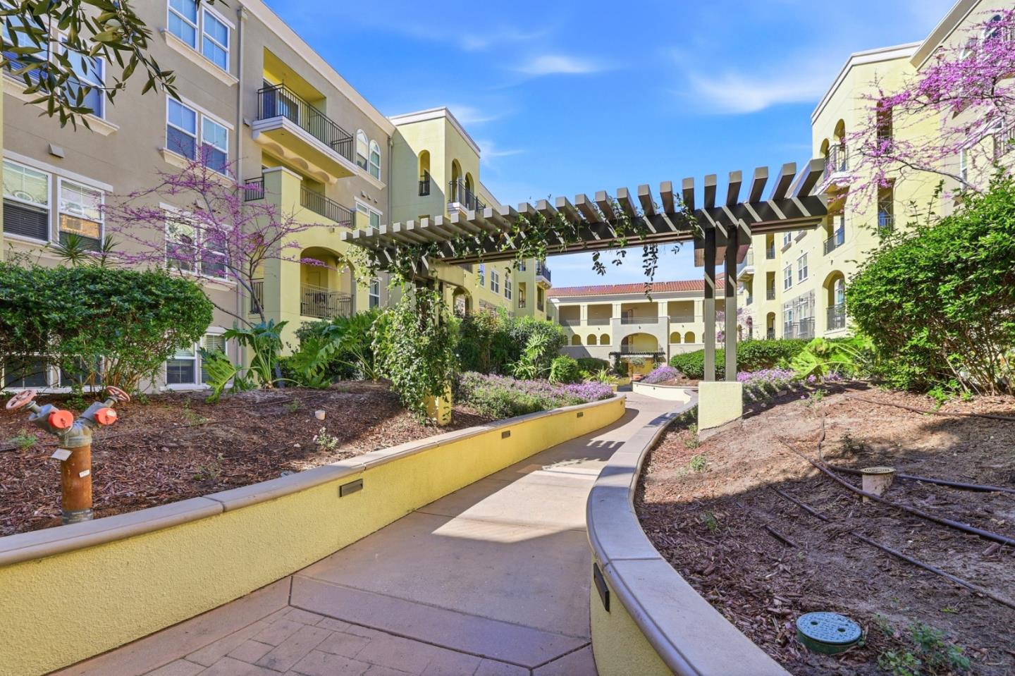 Detail Gallery Image 33 of 64 For 600 S Abel St #224,  Milpitas,  CA 95035 - 2 Beds | 2 Baths