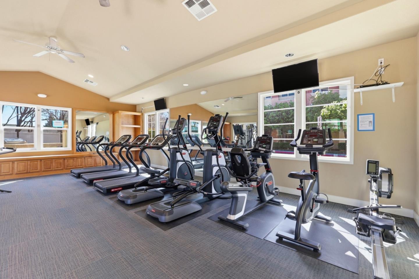 Detail Gallery Image 38 of 64 For 600 S Abel St #224,  Milpitas,  CA 95035 - 2 Beds | 2 Baths