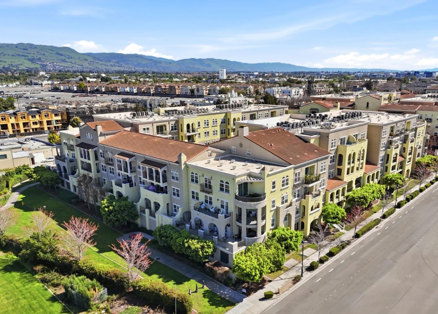 Detail Gallery Image 53 of 64 For 600 S Abel St #224,  Milpitas,  CA 95035 - 2 Beds | 2 Baths