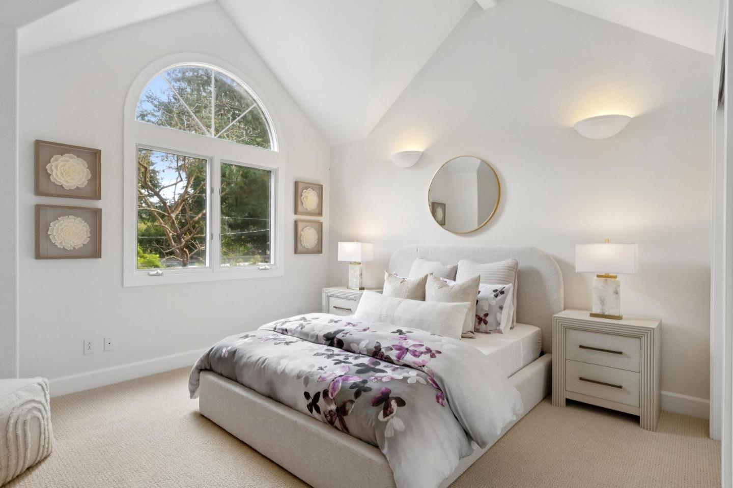 Detail Gallery Image 30 of 47 For 250 Selby Ln, Atherton,  CA 94027 - 4 Beds | 3/1 Baths