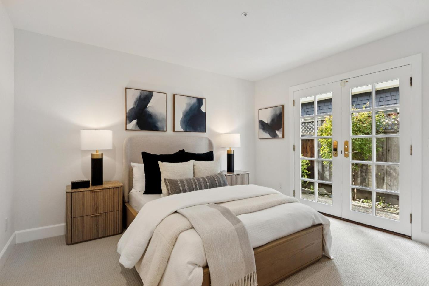 Detail Gallery Image 34 of 47 For 250 Selby Ln, Atherton,  CA 94027 - 4 Beds | 3/1 Baths