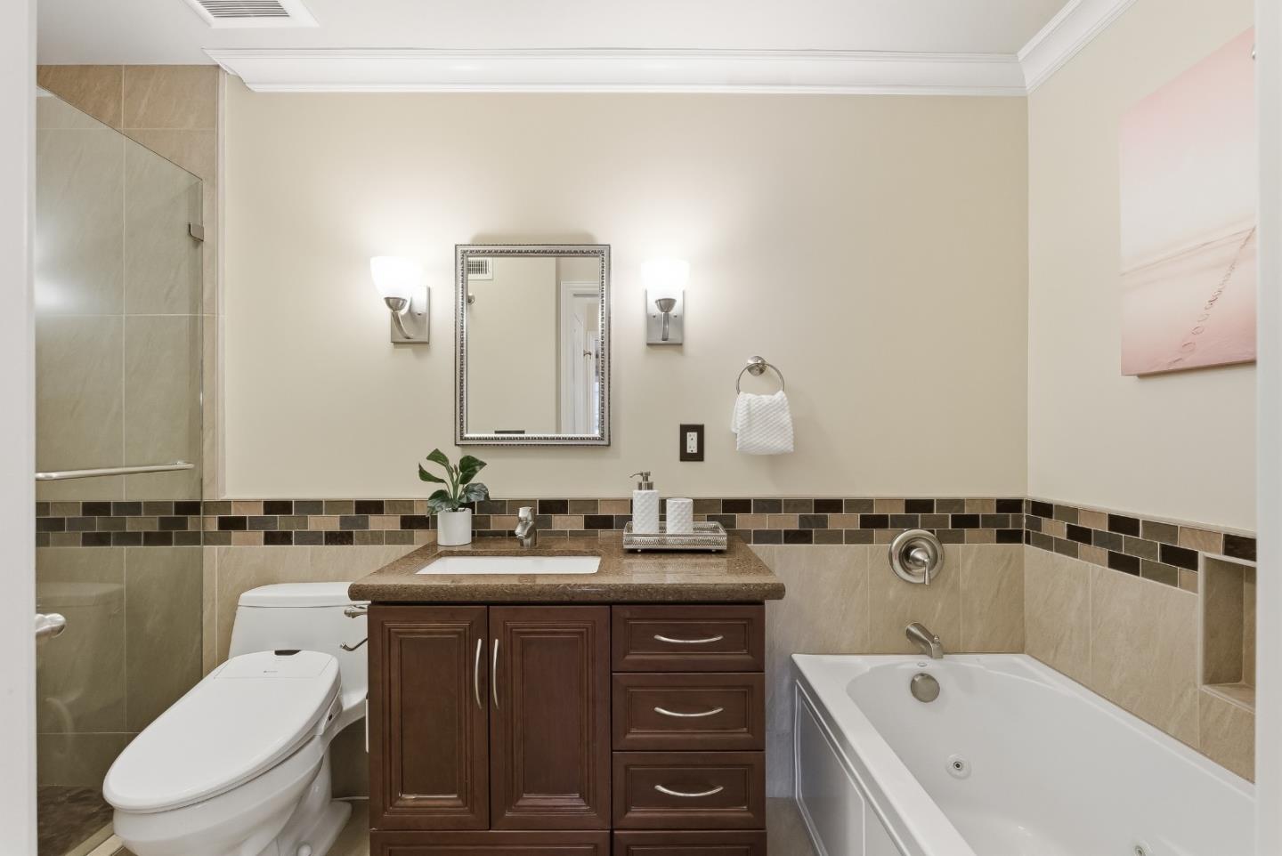 Photo #16: ML82038795 Listing: Photo #16