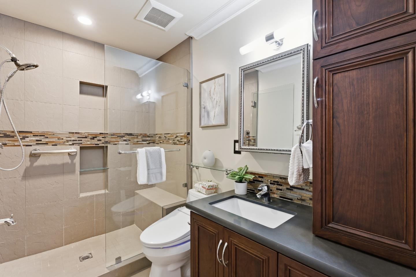 Photo #19: ML82038795 Listing: Photo #19