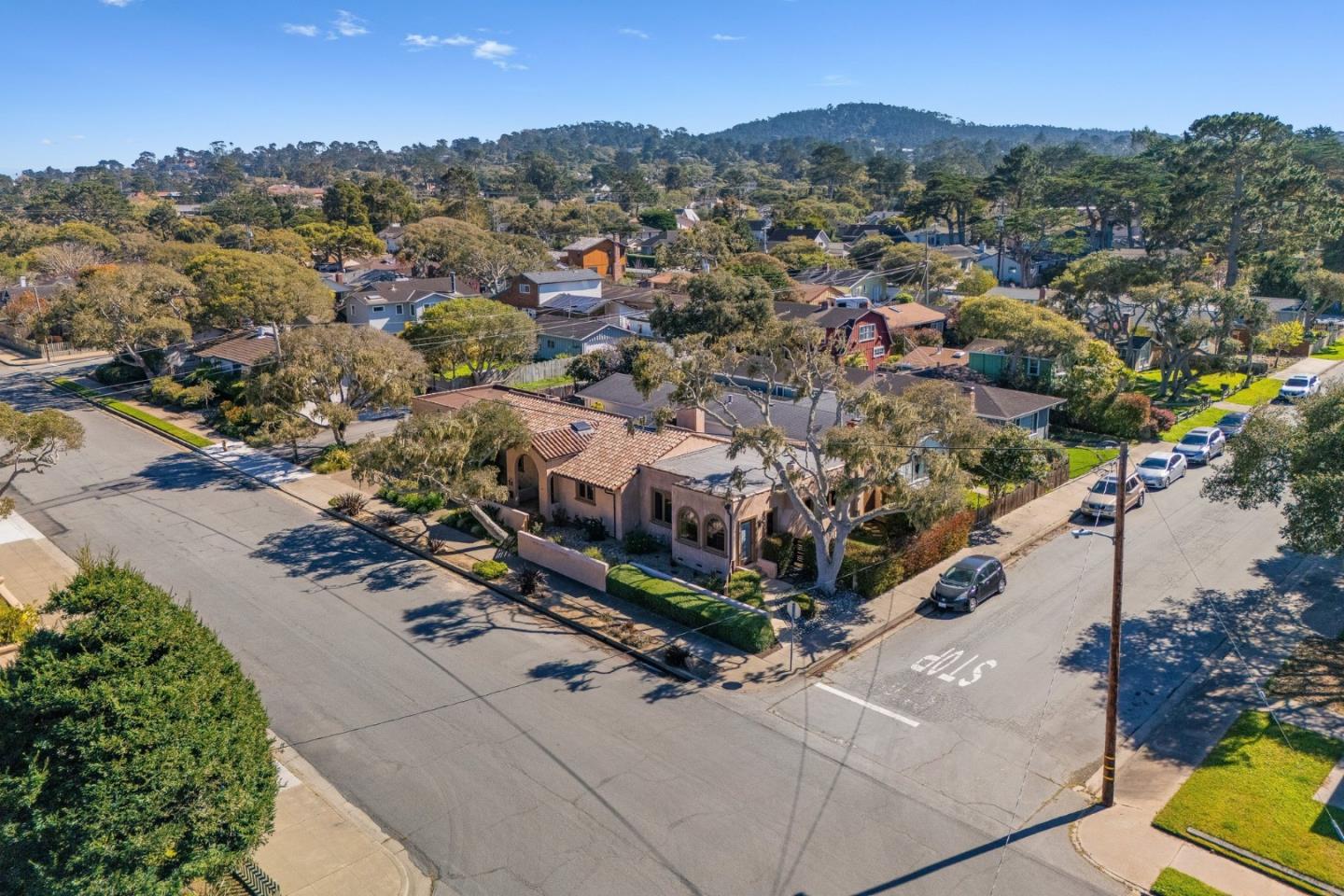 Detail Gallery Image 30 of 36 For 765 Gibson Ave, Pacific Grove,  CA 93950 - 3 Beds | 2 Baths