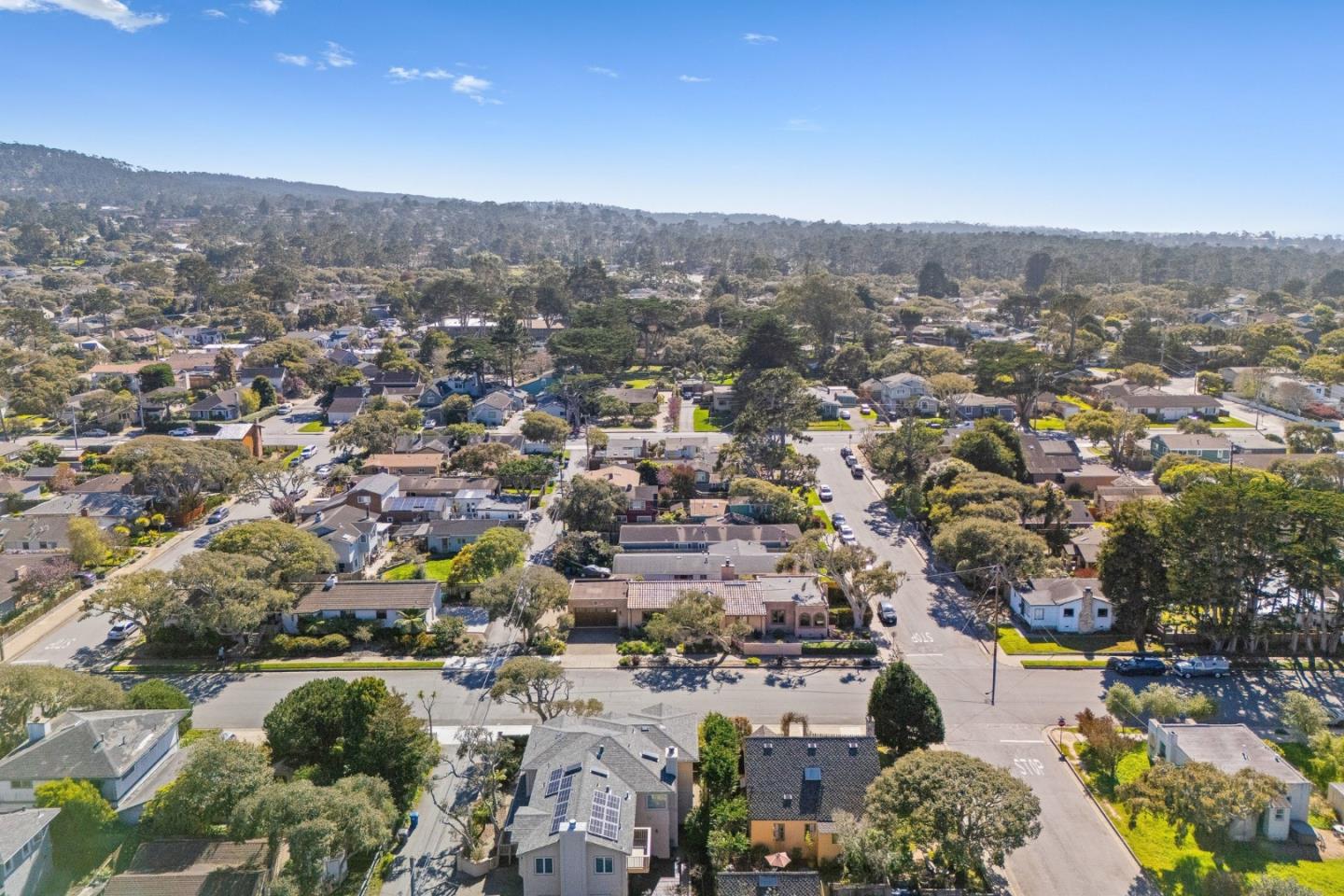 Detail Gallery Image 31 of 36 For 765 Gibson Ave, Pacific Grove,  CA 93950 - 3 Beds | 2 Baths