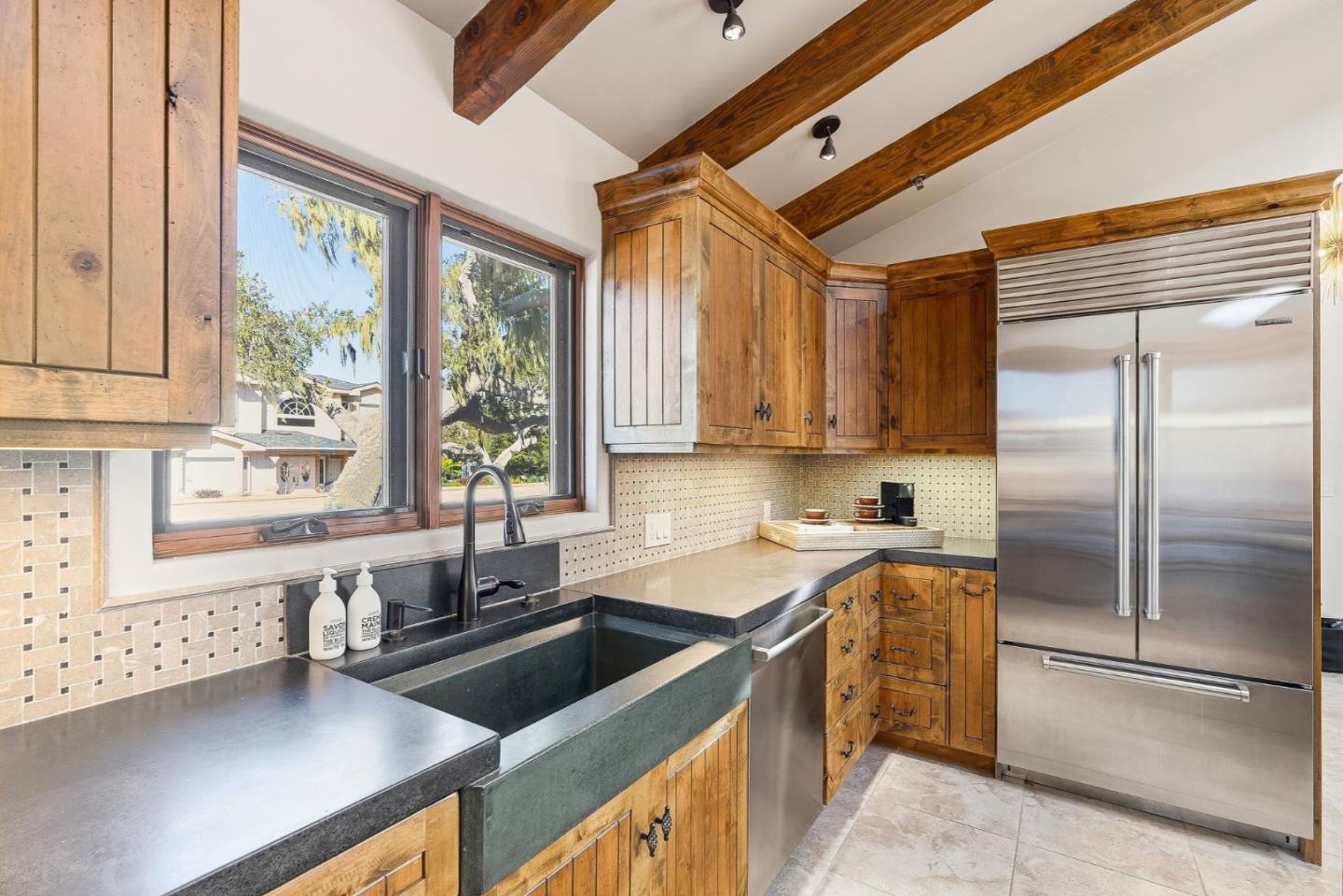 Detail Gallery Image 6 of 36 For 765 Gibson Ave, Pacific Grove,  CA 93950 - 3 Beds | 2 Baths