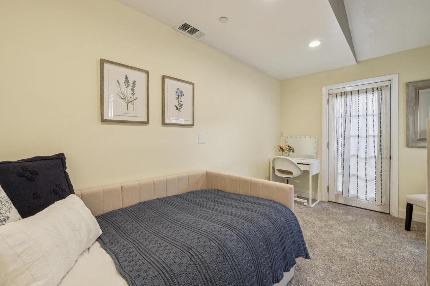 Detail Gallery Image 43 of 57 For 830 Monte Rosa Dr, Menlo Park,  CA 94025 - 4 Beds | 5/1 Baths