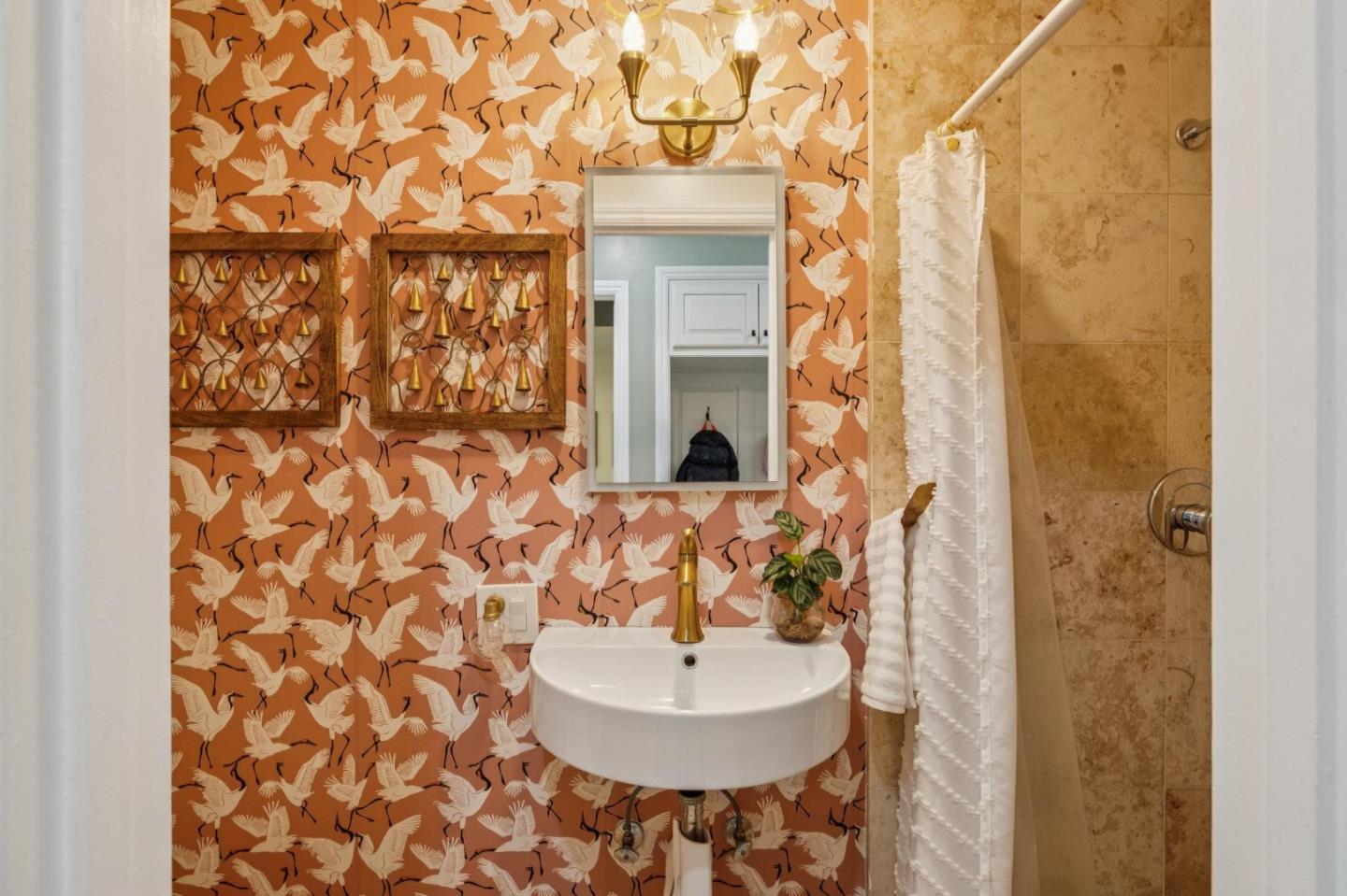 Detail Gallery Image 44 of 57 For 830 Monte Rosa Dr, Menlo Park,  CA 94025 - 4 Beds | 5/1 Baths