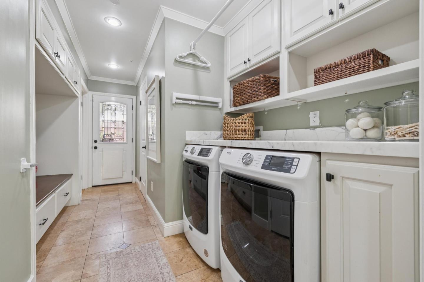 Detail Gallery Image 46 of 57 For 830 Monte Rosa Dr, Menlo Park,  CA 94025 - 4 Beds | 5/1 Baths