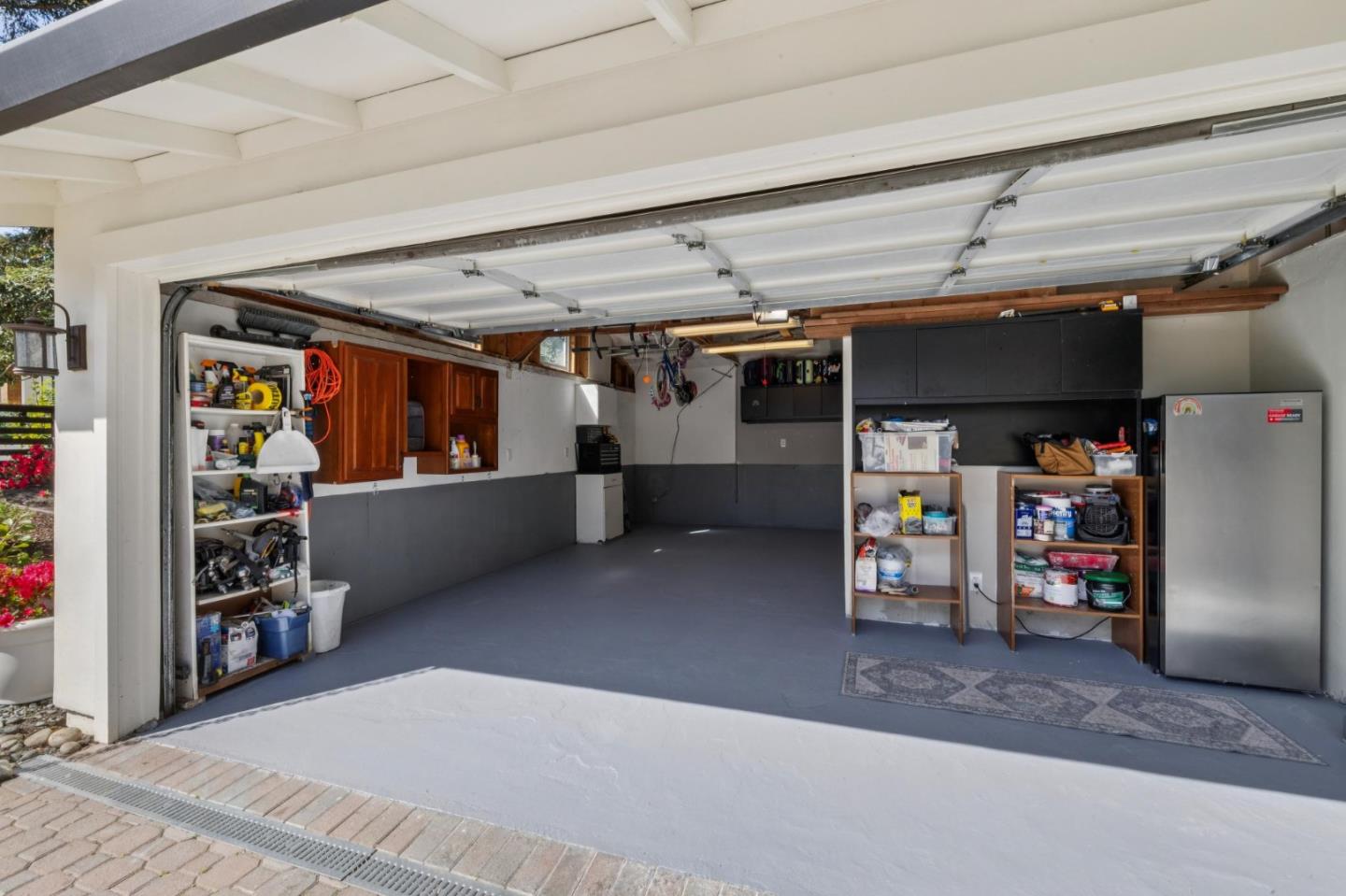 Detail Gallery Image 49 of 57 For 830 Monte Rosa Dr, Menlo Park,  CA 94025 - 4 Beds | 5/1 Baths