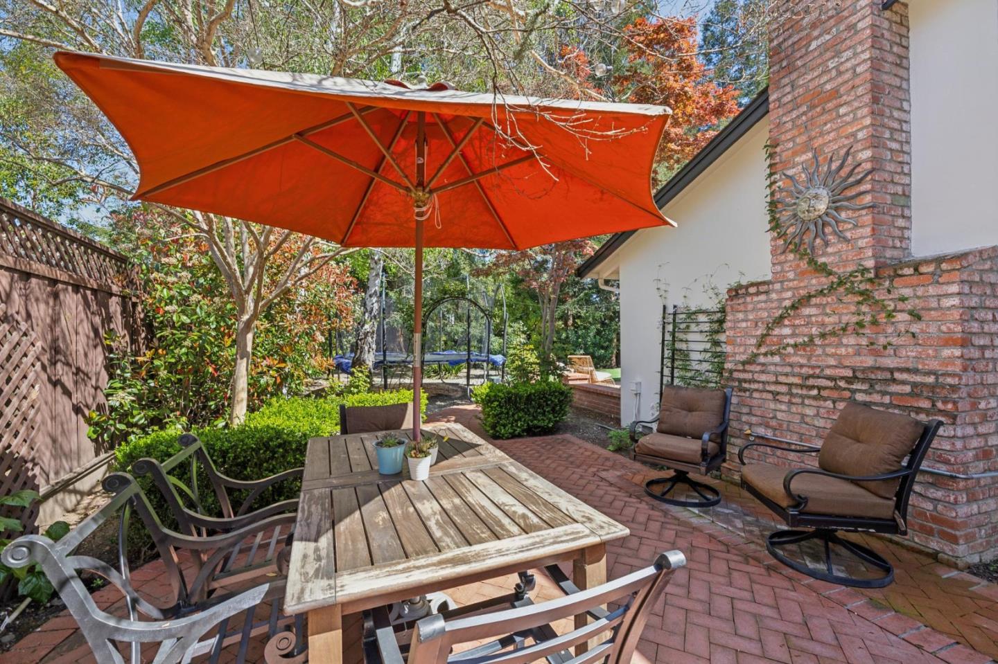 Detail Gallery Image 53 of 57 For 830 Monte Rosa Dr, Menlo Park,  CA 94025 - 4 Beds | 5/1 Baths