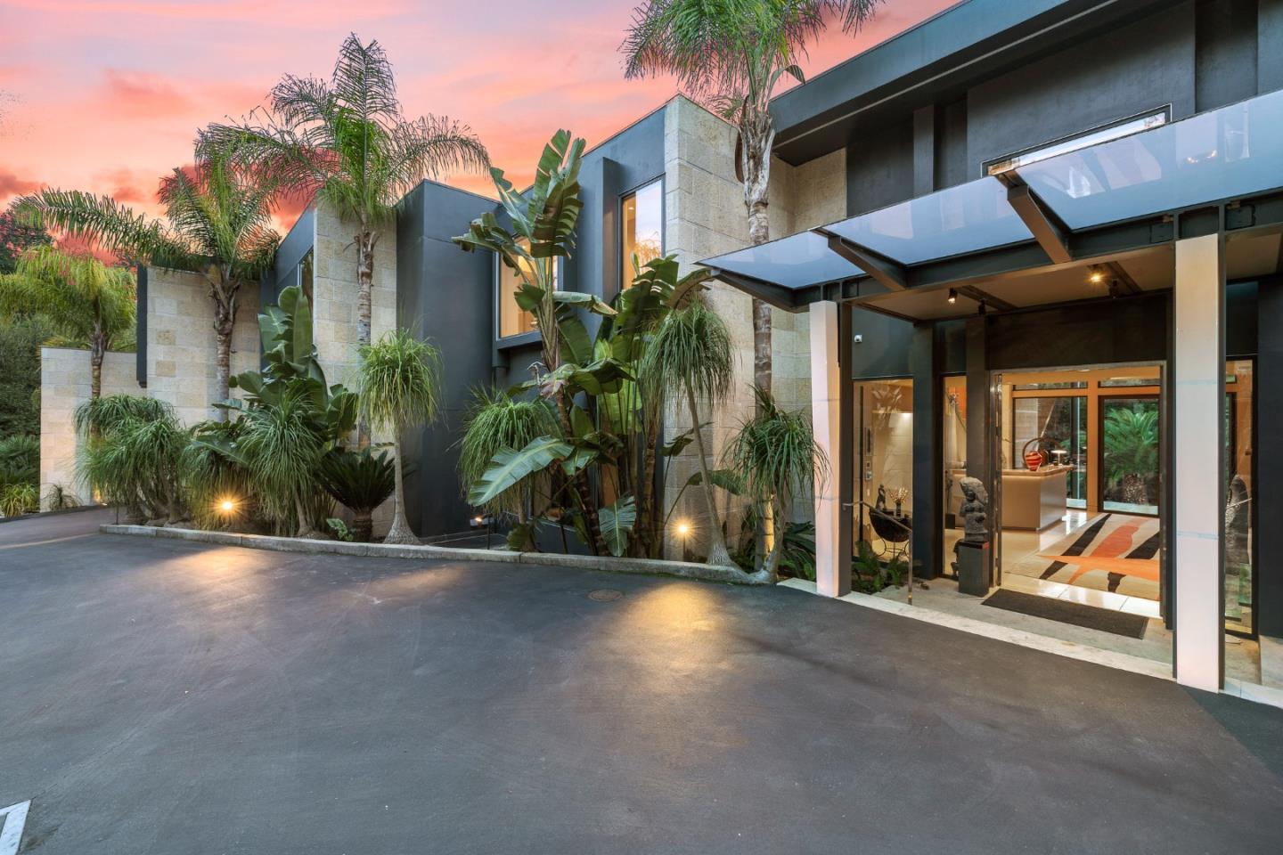 Detail Gallery Image 13 of 53 For Address Not Disclosed, Los Altos Hills,  CA 94022 - 8 Beds | 9/3 Baths