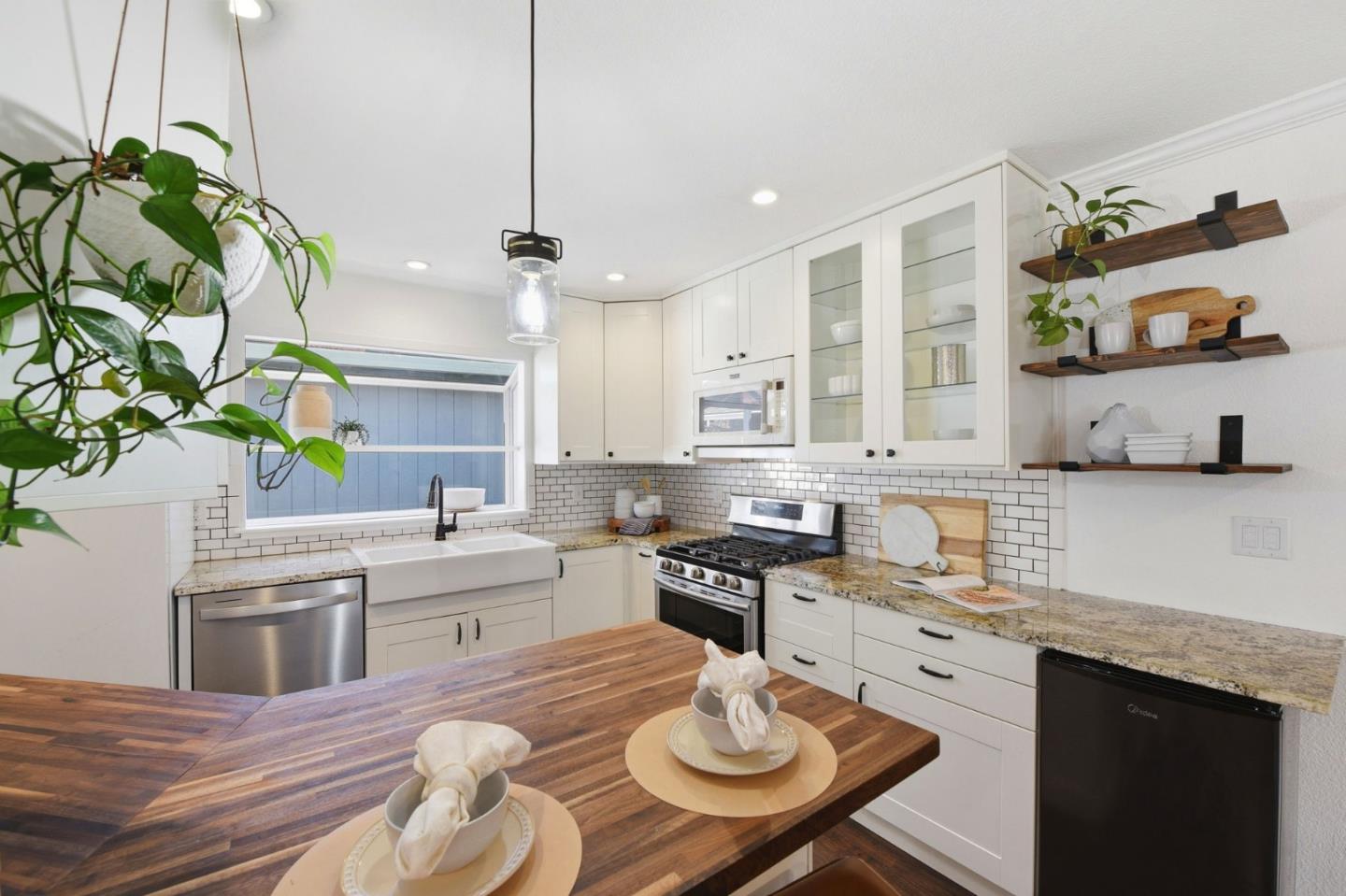 691 Estonia Court, San Jose, CA, 95123