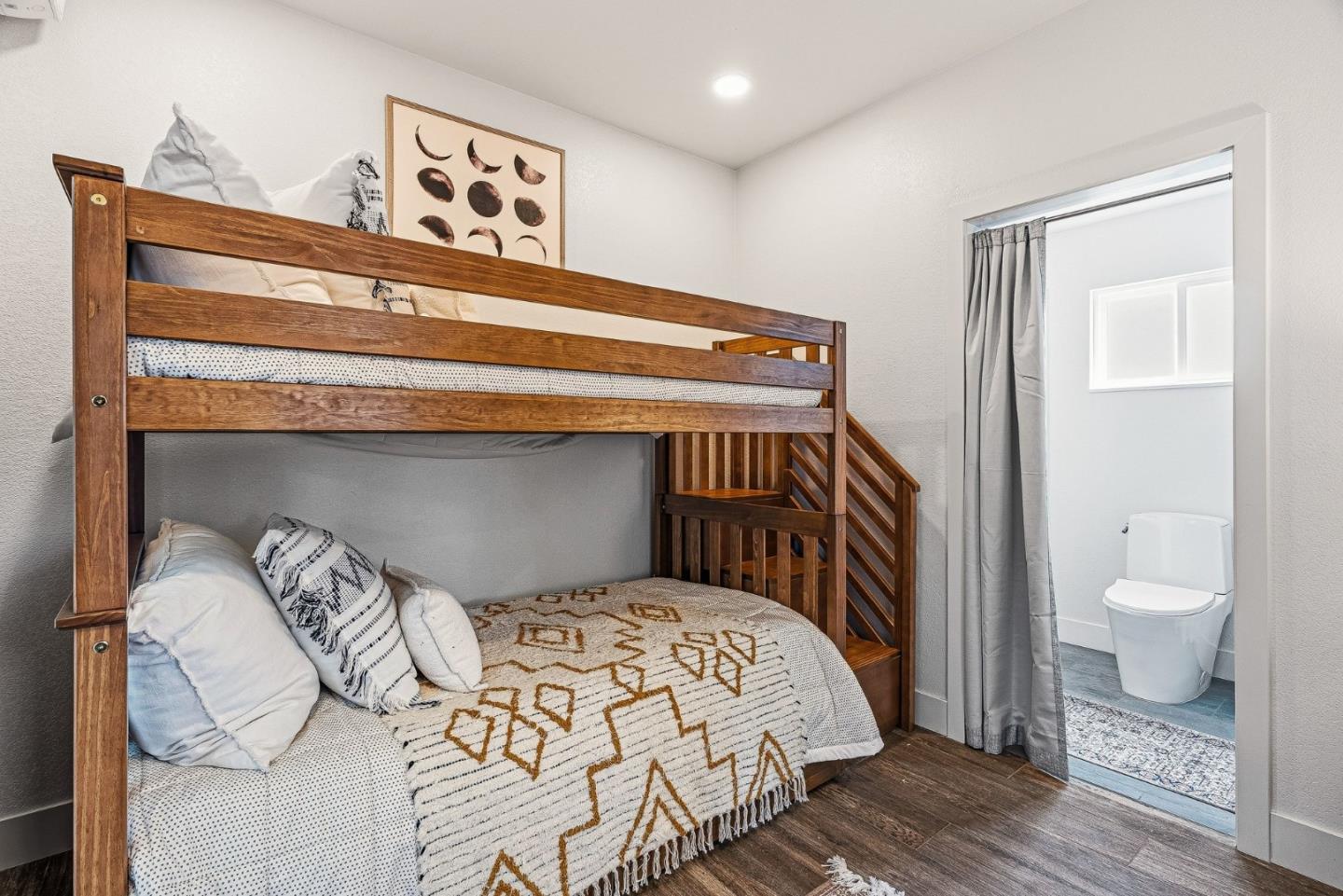 Detail Gallery Image 29 of 47 For 341 Dallas Dr, Campbell,  CA 95008 - 3 Beds | 2 Baths