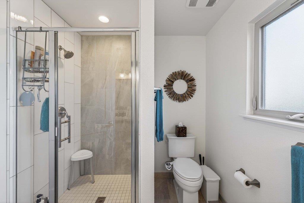 Detail Gallery Image 16 of 34 For 903 Lundy Ln, Scotts Valley,  CA 95066 - 3 Beds | 2/1 Baths